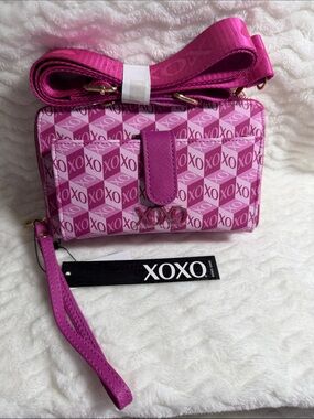 XOXO Hot Pink Logo Pattern Crossbody Wallet